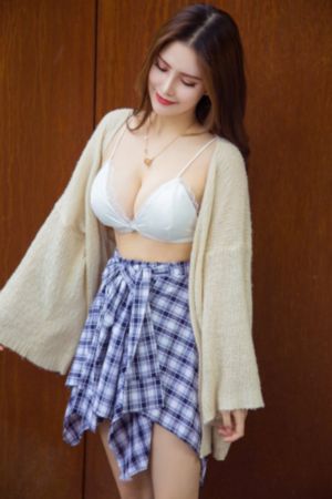 巨乳学院