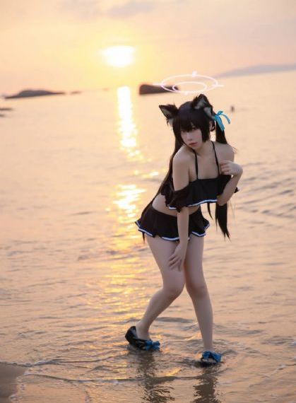 海棠经雨胭脂透