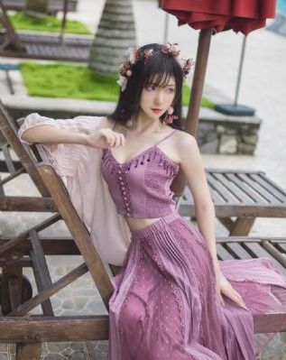 女生让男生朗诵自己的名字视频